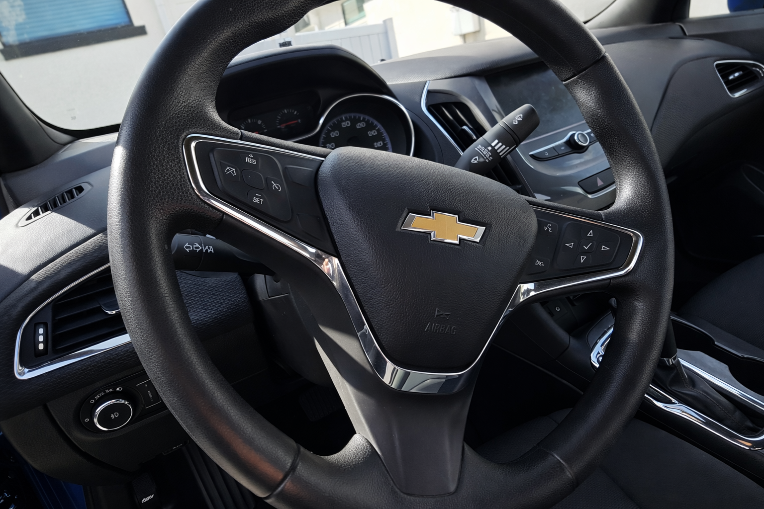 Car Detail image 8