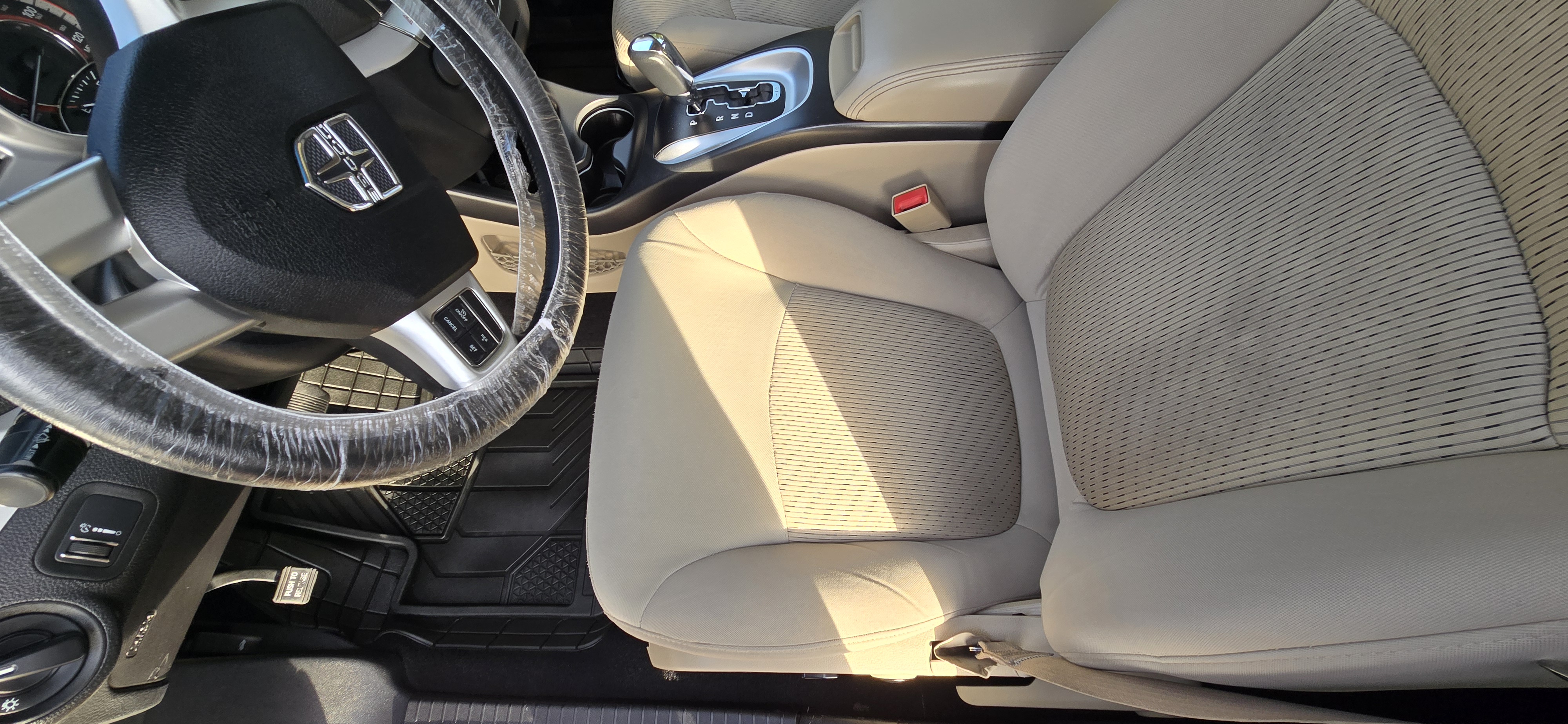 Car Detail image 19