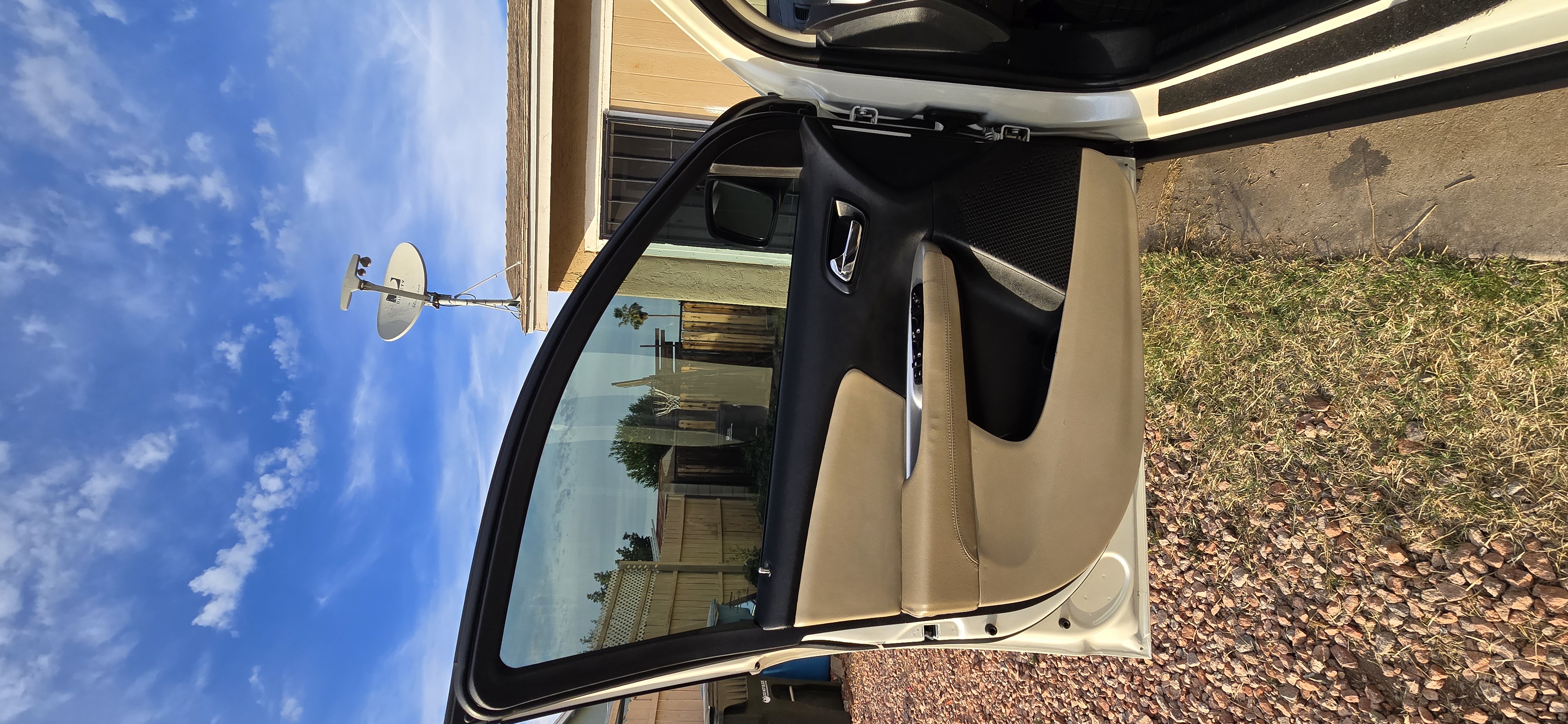 Car Detail image 21
