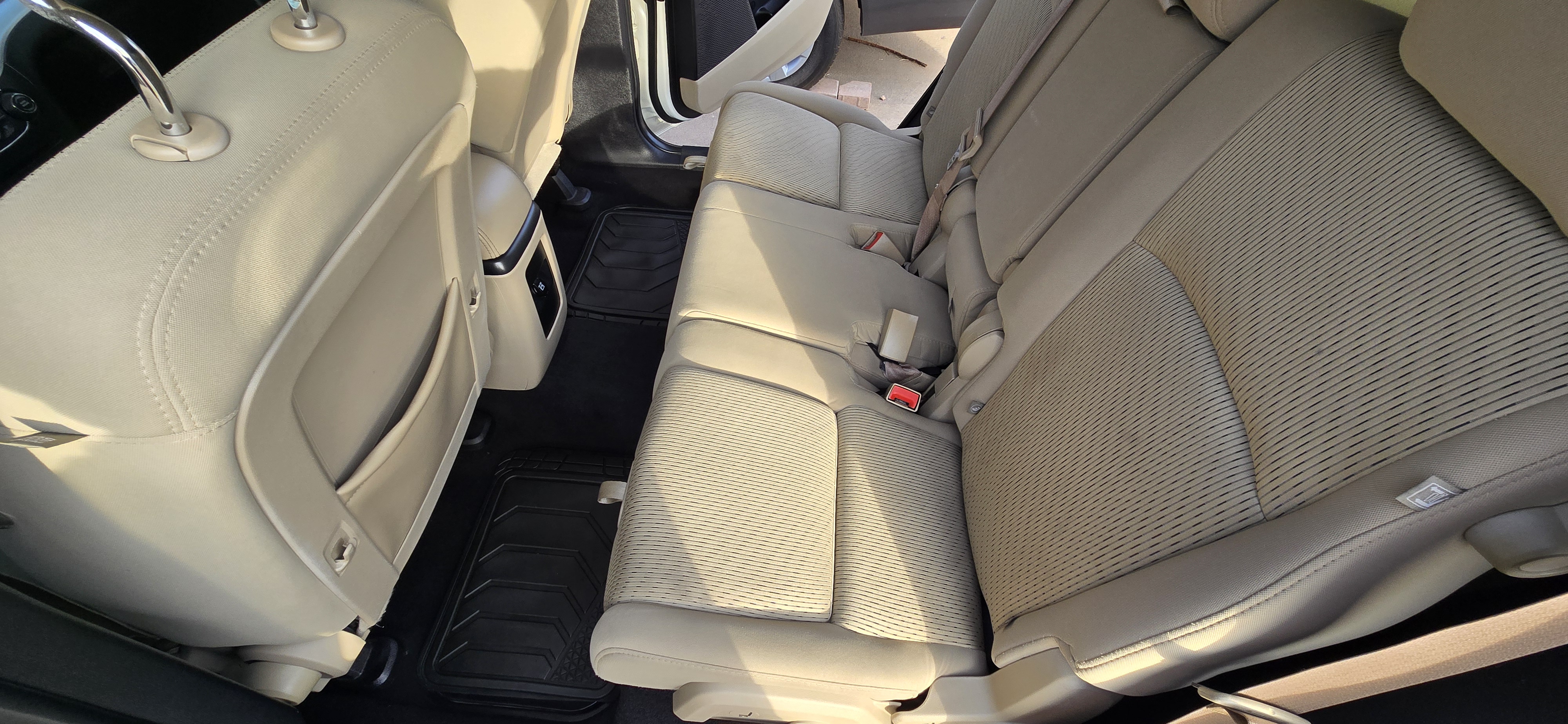 Car Detail image 27