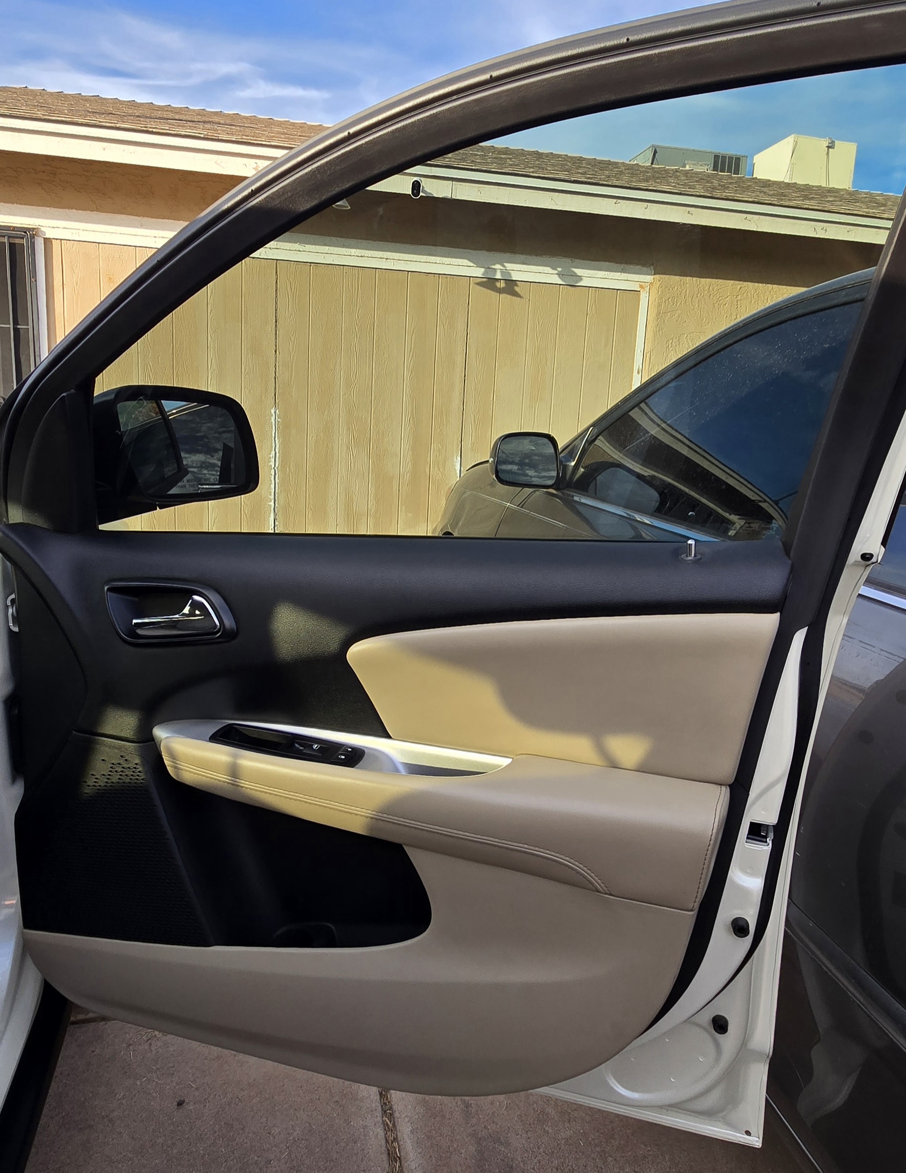 Car Detail image 9